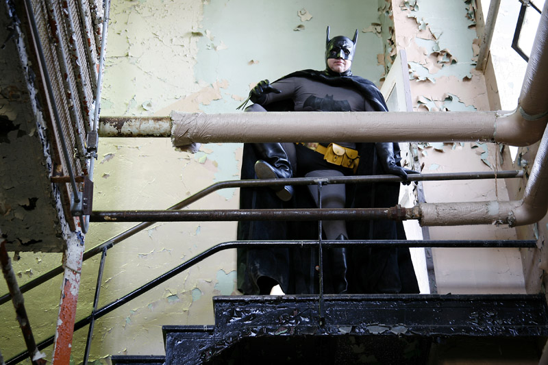 IMG%200256%20Batman%20footup.jpg